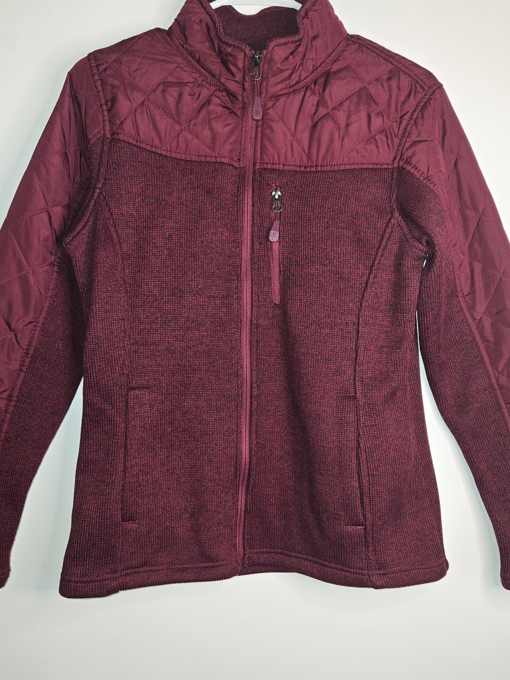 Swiss Tech Wine Quilted Yoke Full-Zip Puffer Jacket